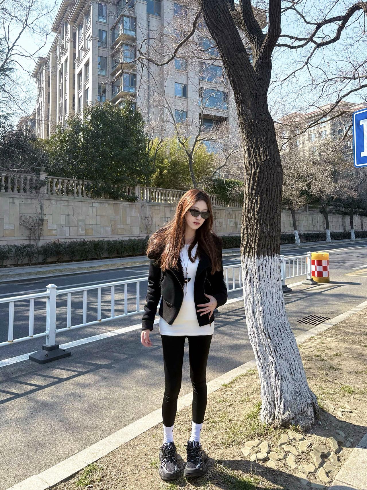 街头感拉满的黑魂老爹鞋|||最近挖到宝了！这双kaalixto老爹鞋真的太懂小个