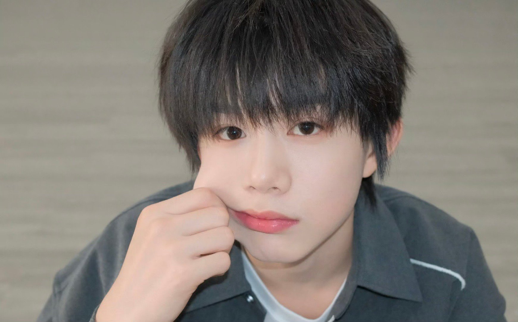 这个孩子的营业呢？😖😖😖 