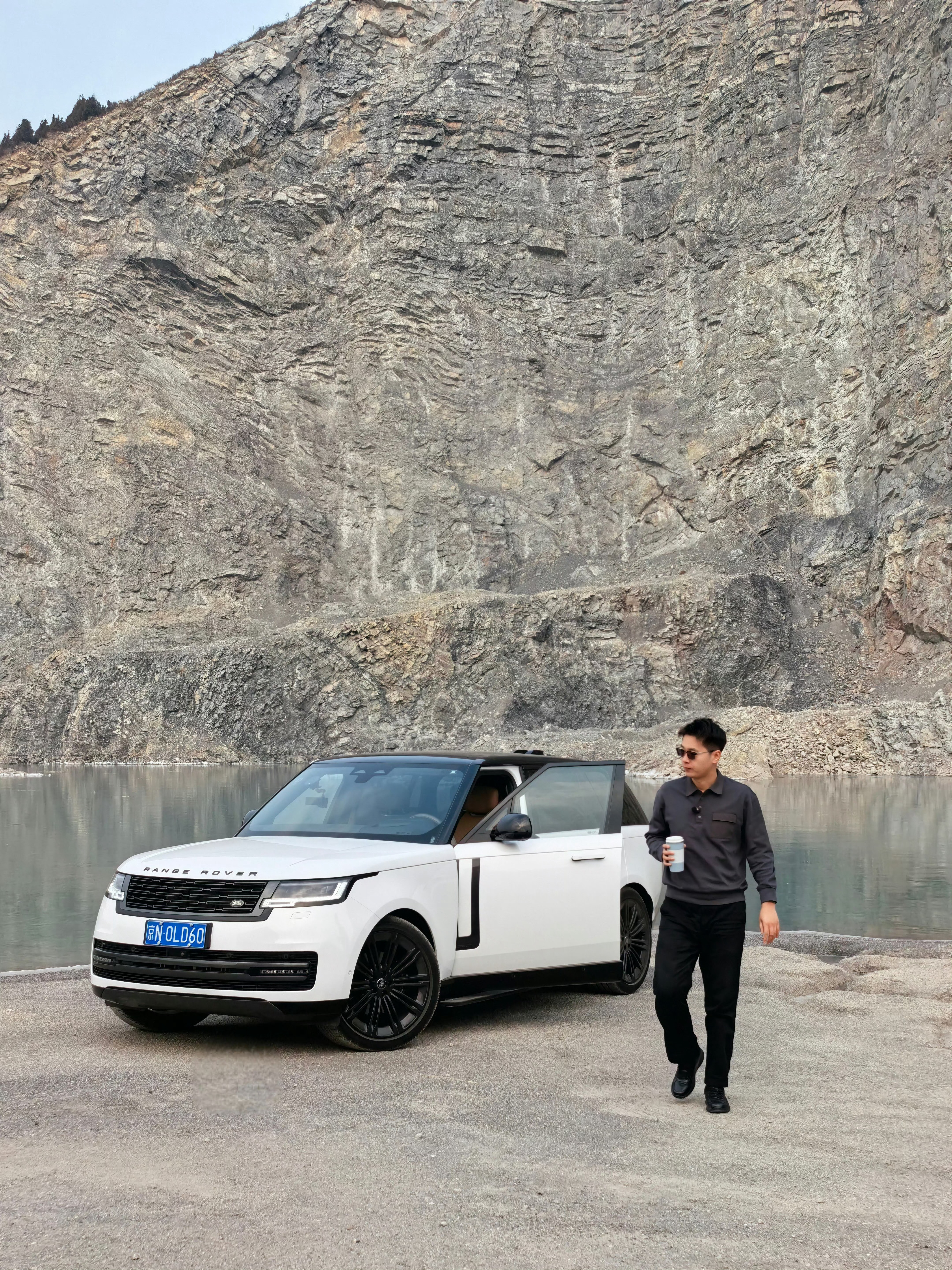 AI大厂月薪3万疯抢文科生那么问题来了像我这种长得帅又学艺术的文科生月薪应该多少