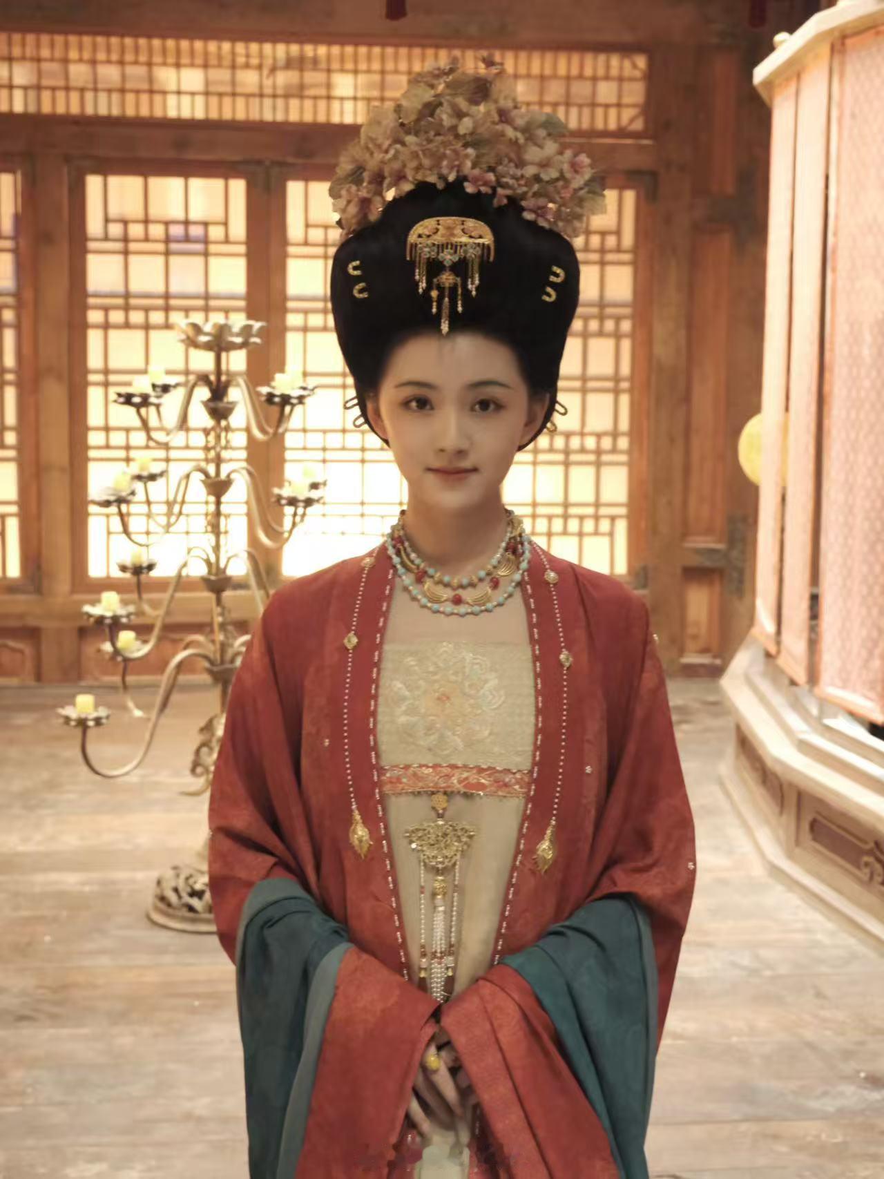 王奕婷太平年 《太平年》王奕婷出演的周女英真的是太美了呀，看到咱们姐姐古装扮相的