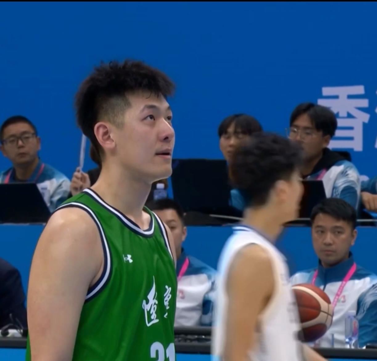 最近有人说查了张陈治锋的户籍，说他的出生地不在辽宁，表现再好也没有归属感！其实不