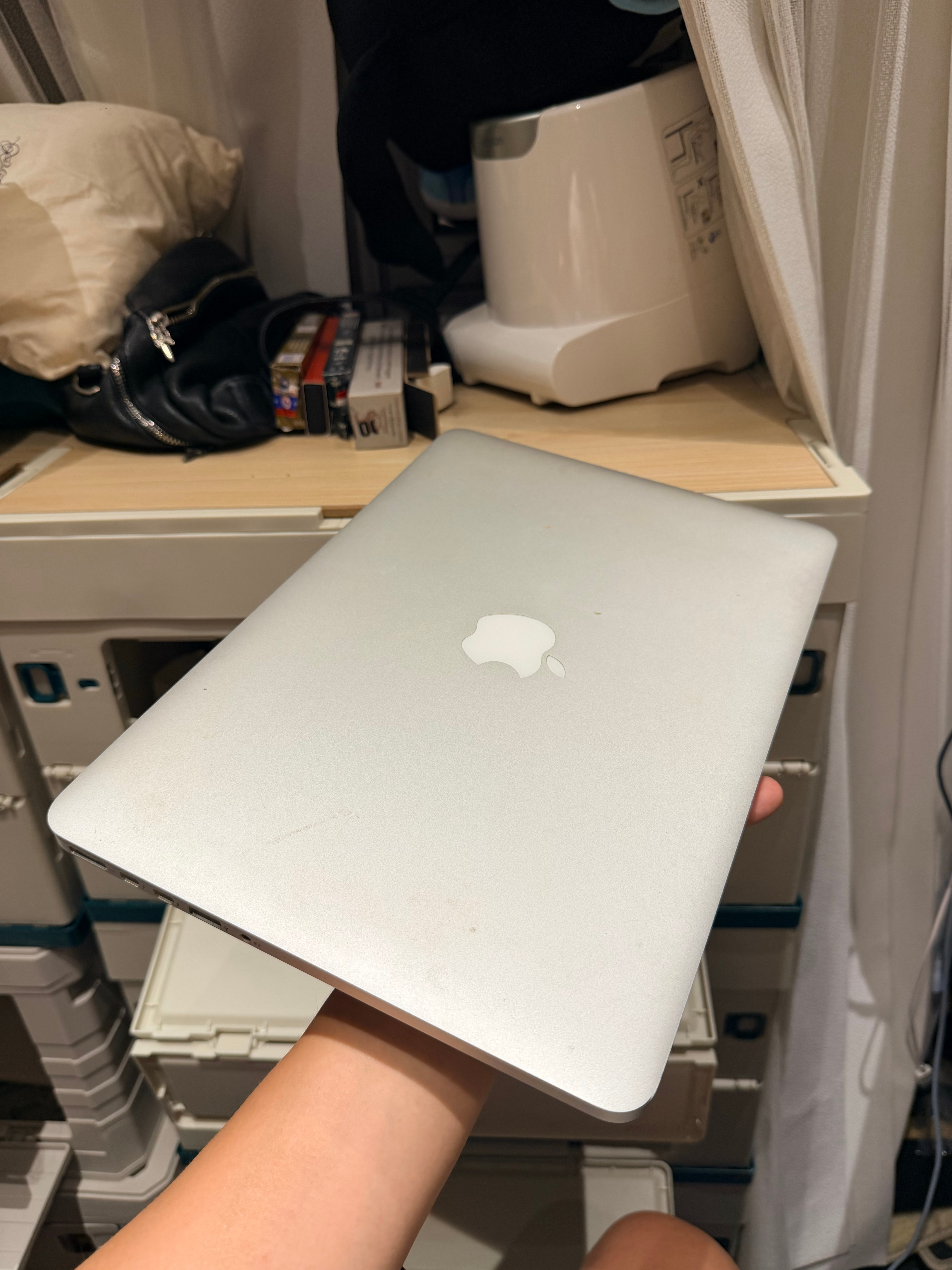 MacBook 要不要点赞给你抽了？