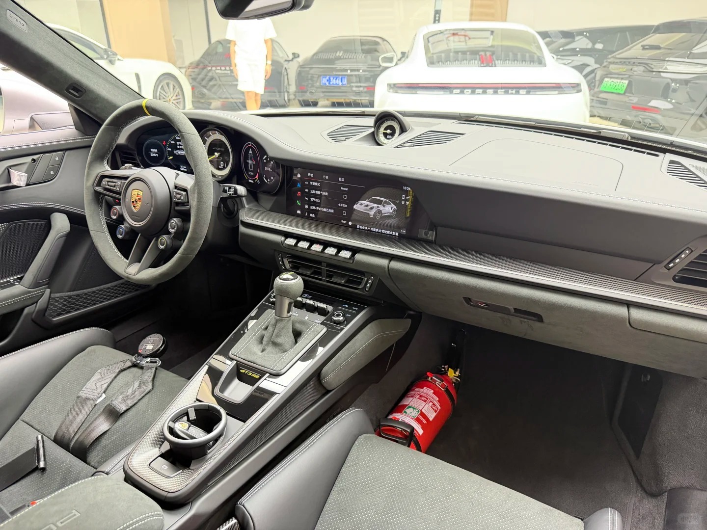 好车分享 PORSCHE 911 GT3RS，600万的911就是帅呀，气场就是