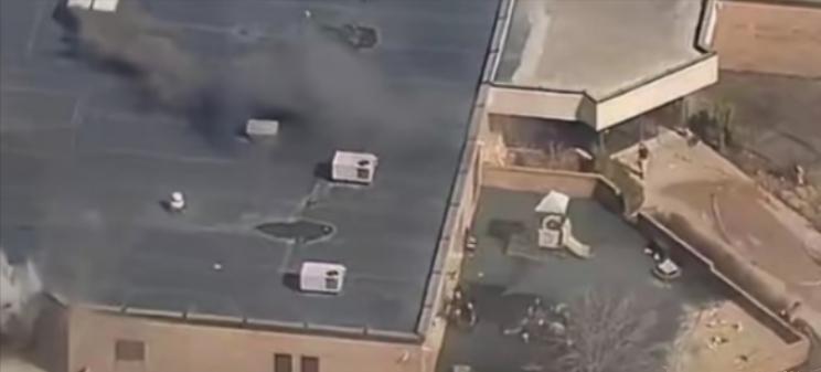 *战火烧到美国本土了？官方通报显示，密歇根州底特律郊区的一座犹太教堂，遭遇了蓄意