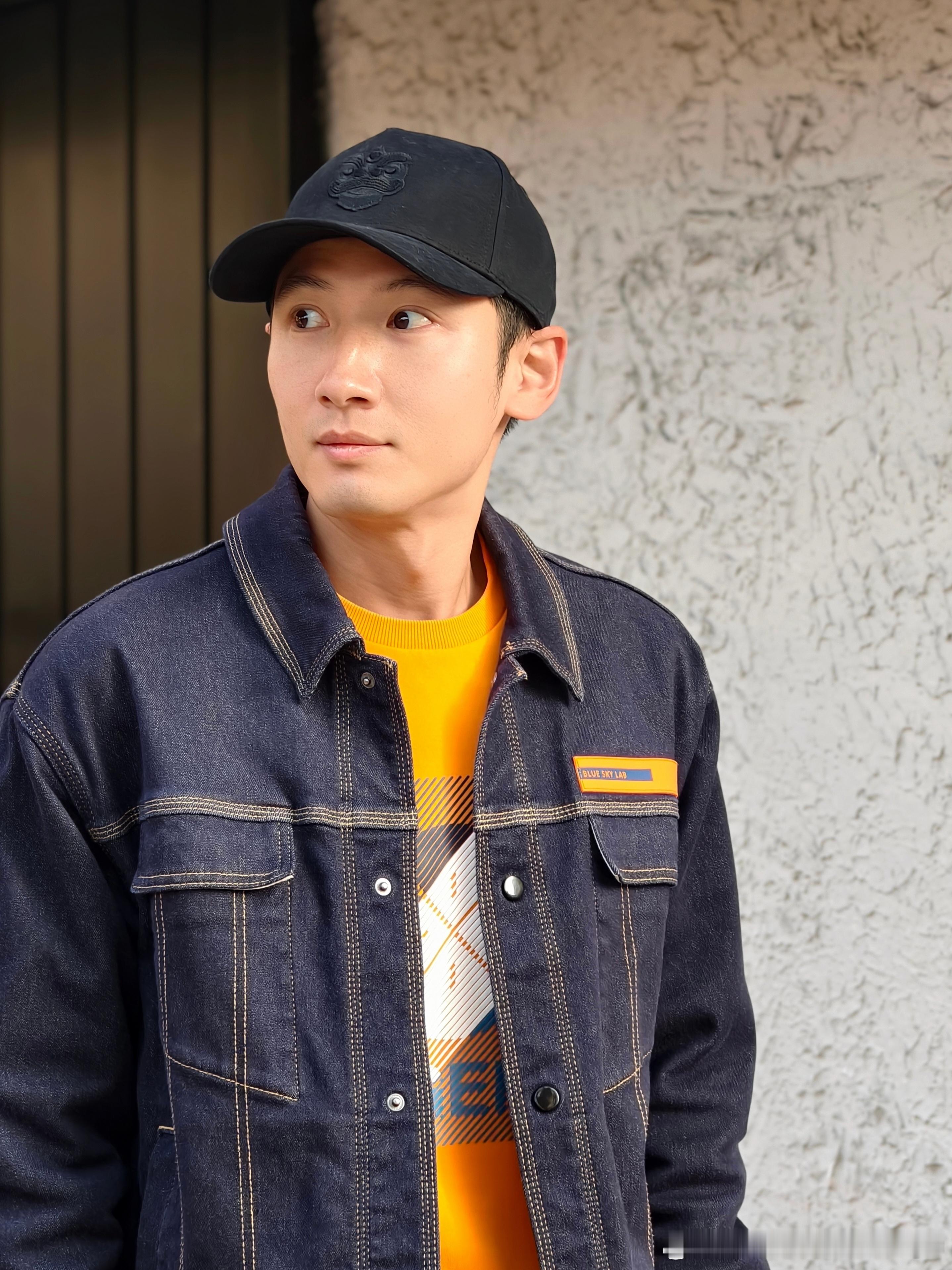 刚才电话里一句“这段时间让你蒙受无妄之灾了”确实差点让我破防了。不管是微博、微信