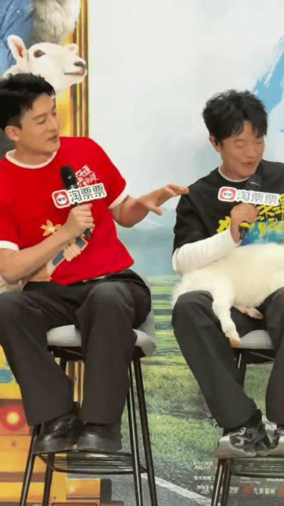 孙艺洲偷羊偷感好重孙艺洲表演偷羊，伸出手手偷感一下子就来了哈哈哈哈[允悲][允悲