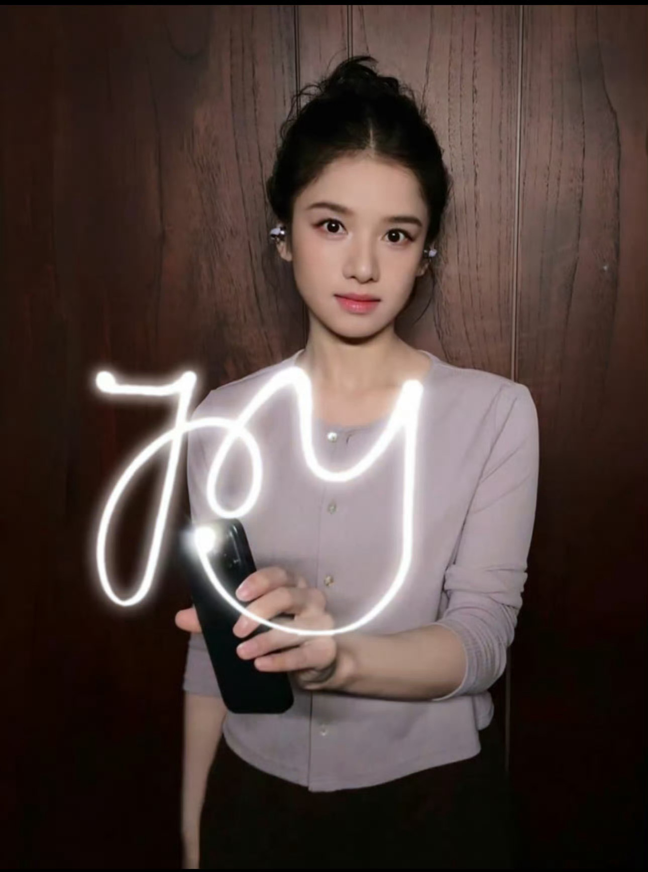 哎我只能说有一个女孩很宠 ​​​