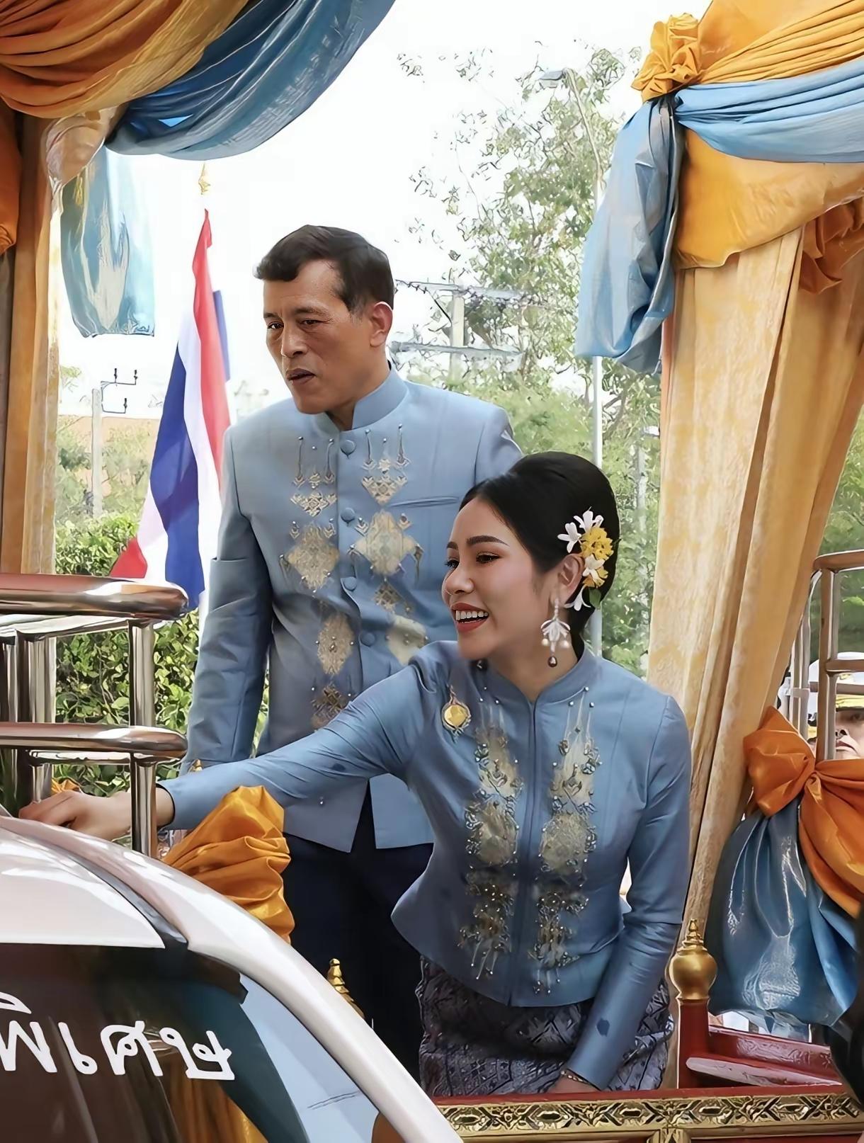 诗妮娜的深宫十年，是帝王爱情最苍凉的注脚。曾以青春盛宠一时，却因张扬任性触犯宫闱