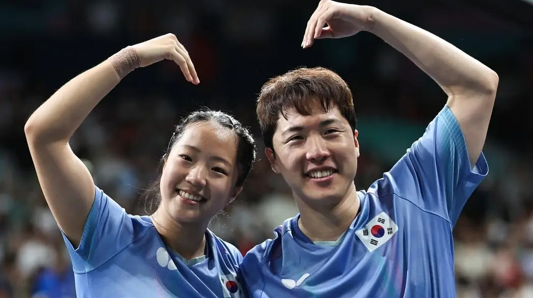 乒联混双排名更新：林诗栋/蒯曼稳坐榜首 孙颖莎/王楚钦位列第三乒乓球 北京时间2