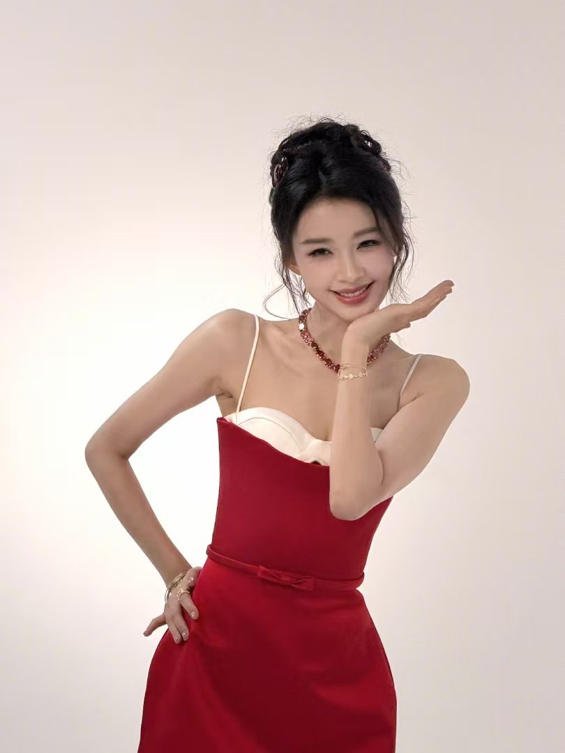 孙怡红裙live孙怡吊带红裙！ 孙怡吊带红裙真的好美啊 