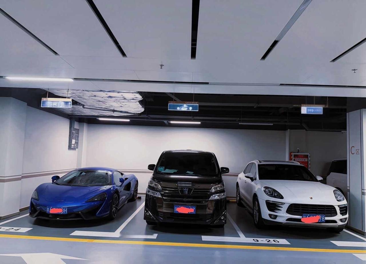 一家三口终于团聚了[吐舌]撸车日常