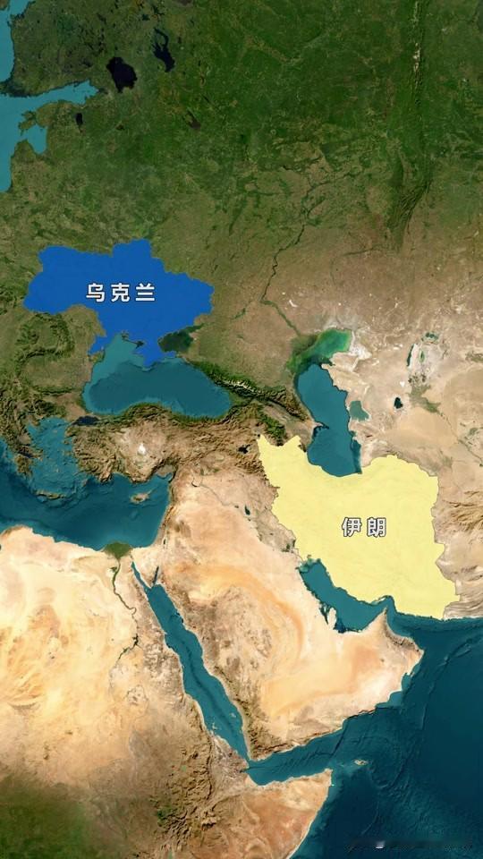 这四方中只有乌克兰有把战事扩大的意愿，最好能把美国拉进来，绑在一起，把俄乌矛盾公