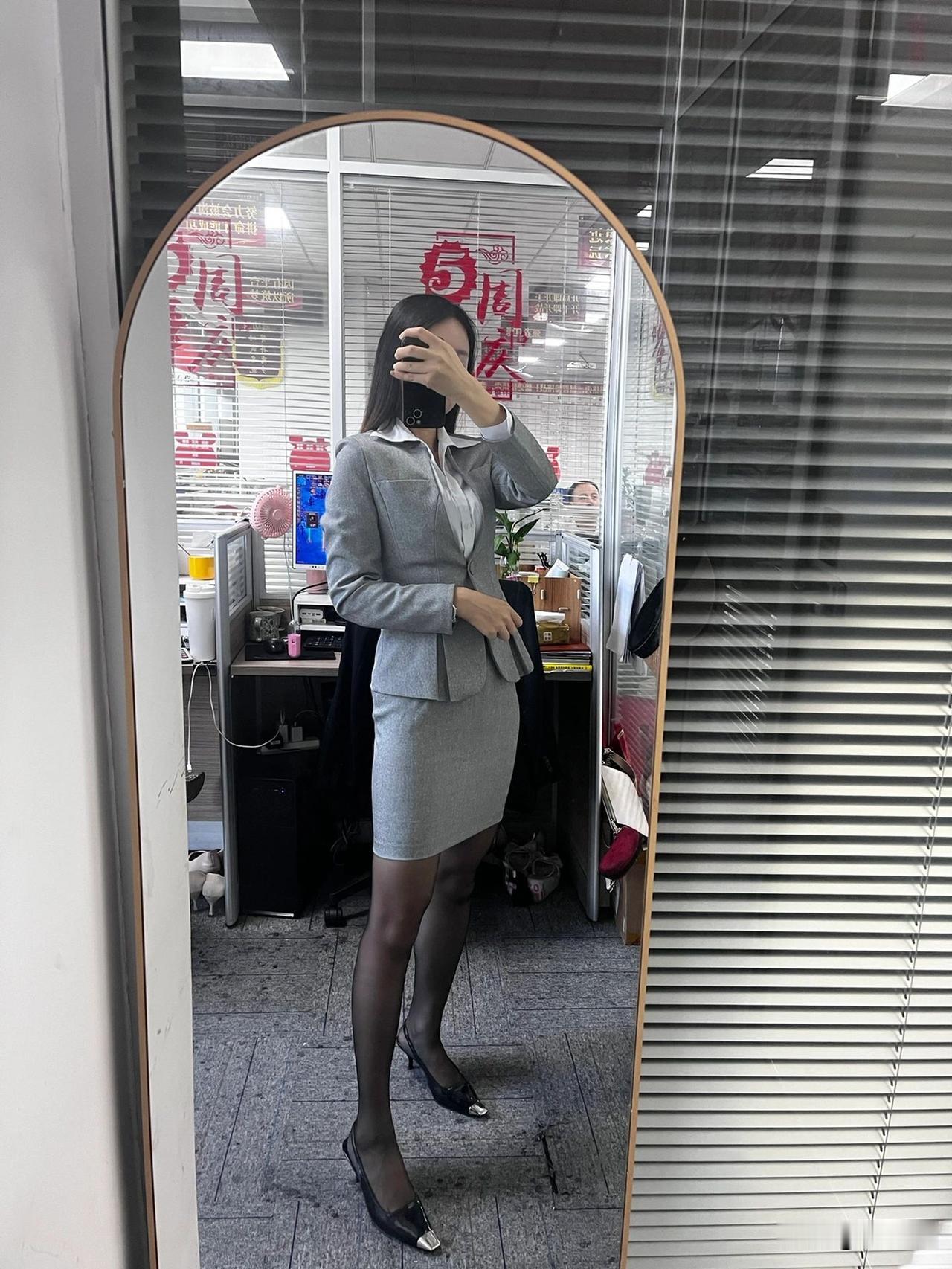 分享一张上班照片正好碰到这个主题就拍一个[比心]