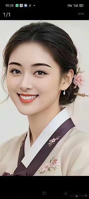 女人最大的魄力是什么?

女人最大的魄力，或许在于敢于打破常规，挣脱世俗的枷锁。