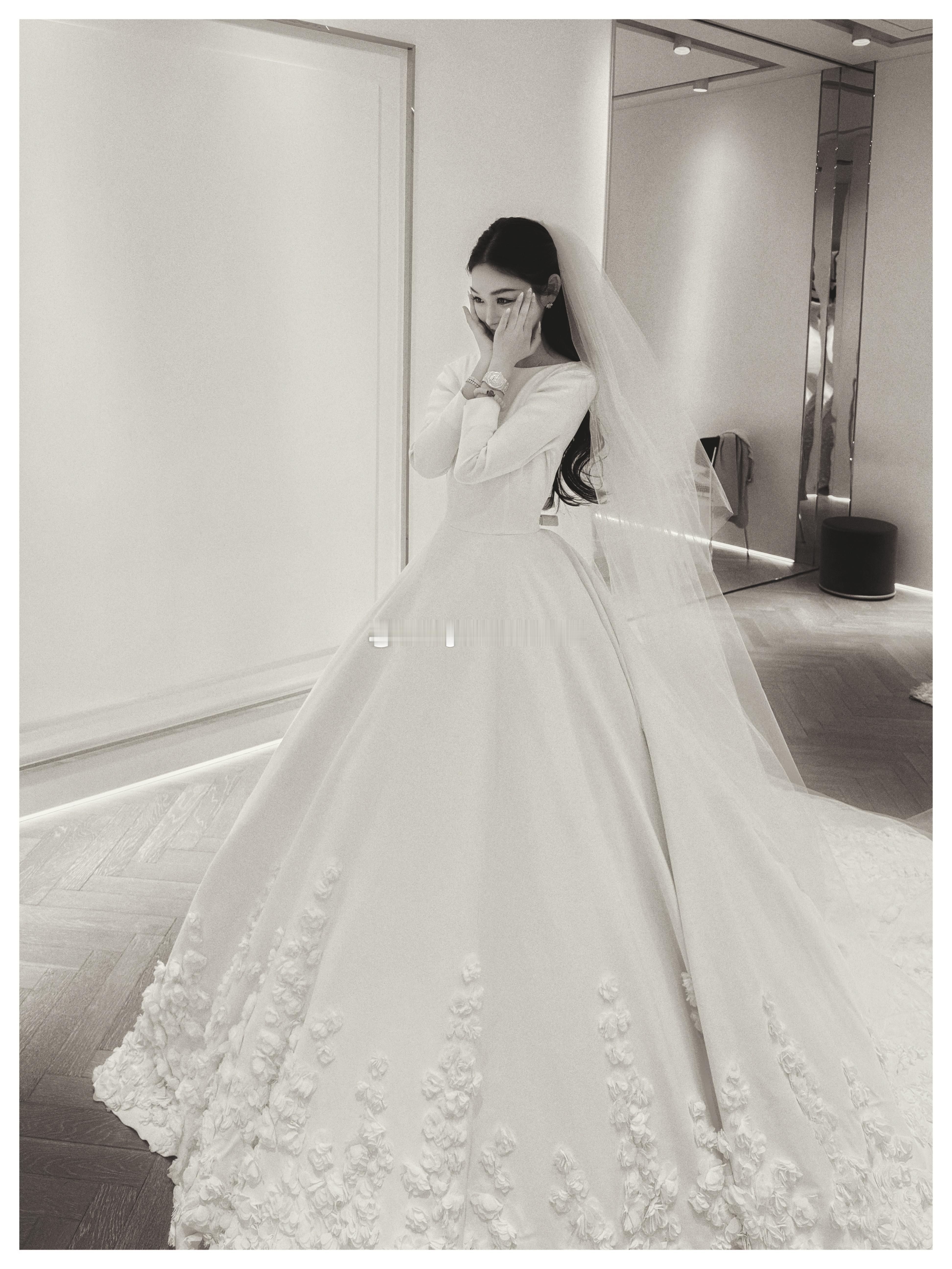 to be loved💍 ​​​