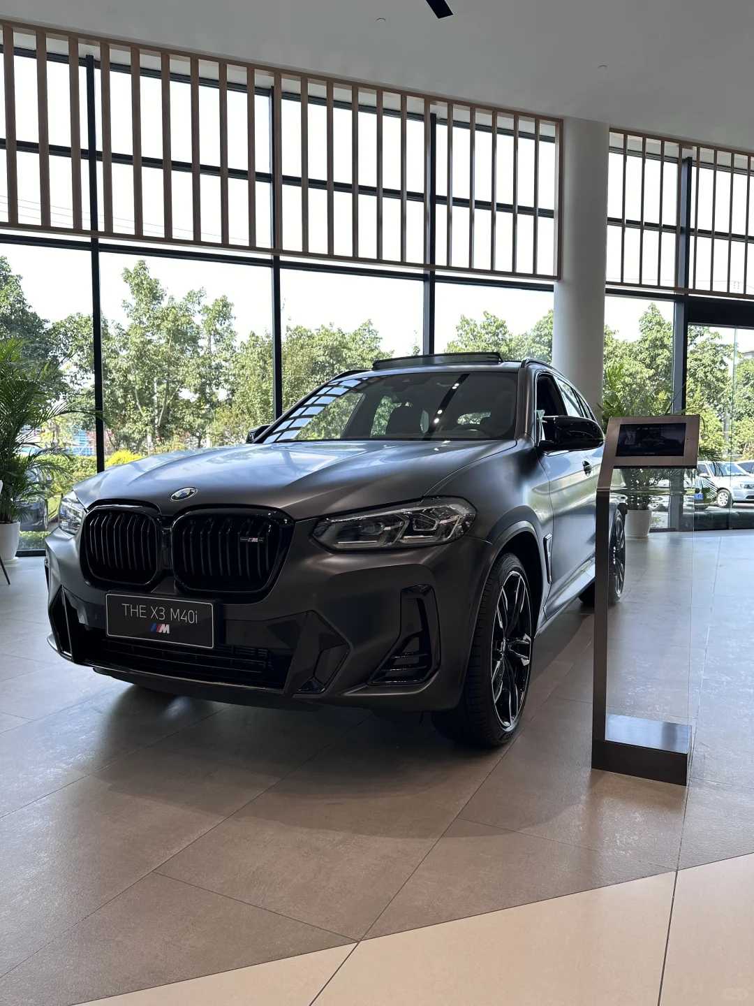 既能装又能跑的X3 M40i开起来是什么感觉[萌萌哒R]