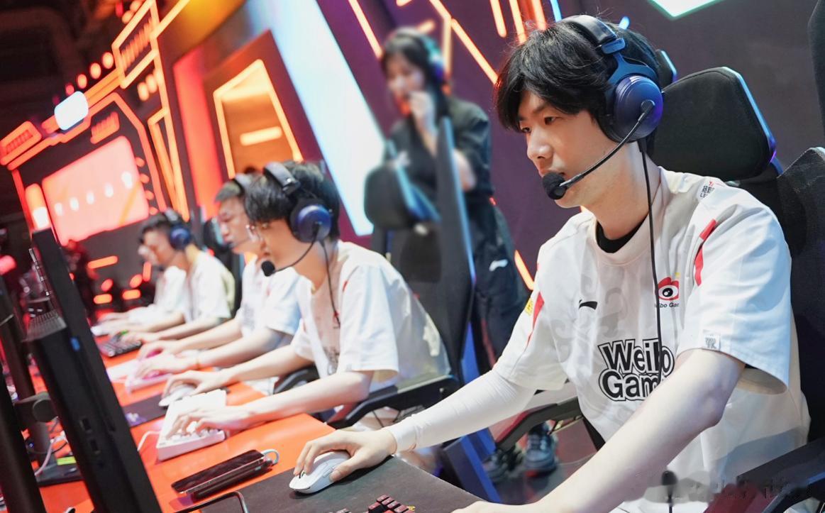 WBG3-2淘汰BLG，晋级决赛！小虎状态回暖，灯皇杀疯了
在S13全球总决赛4