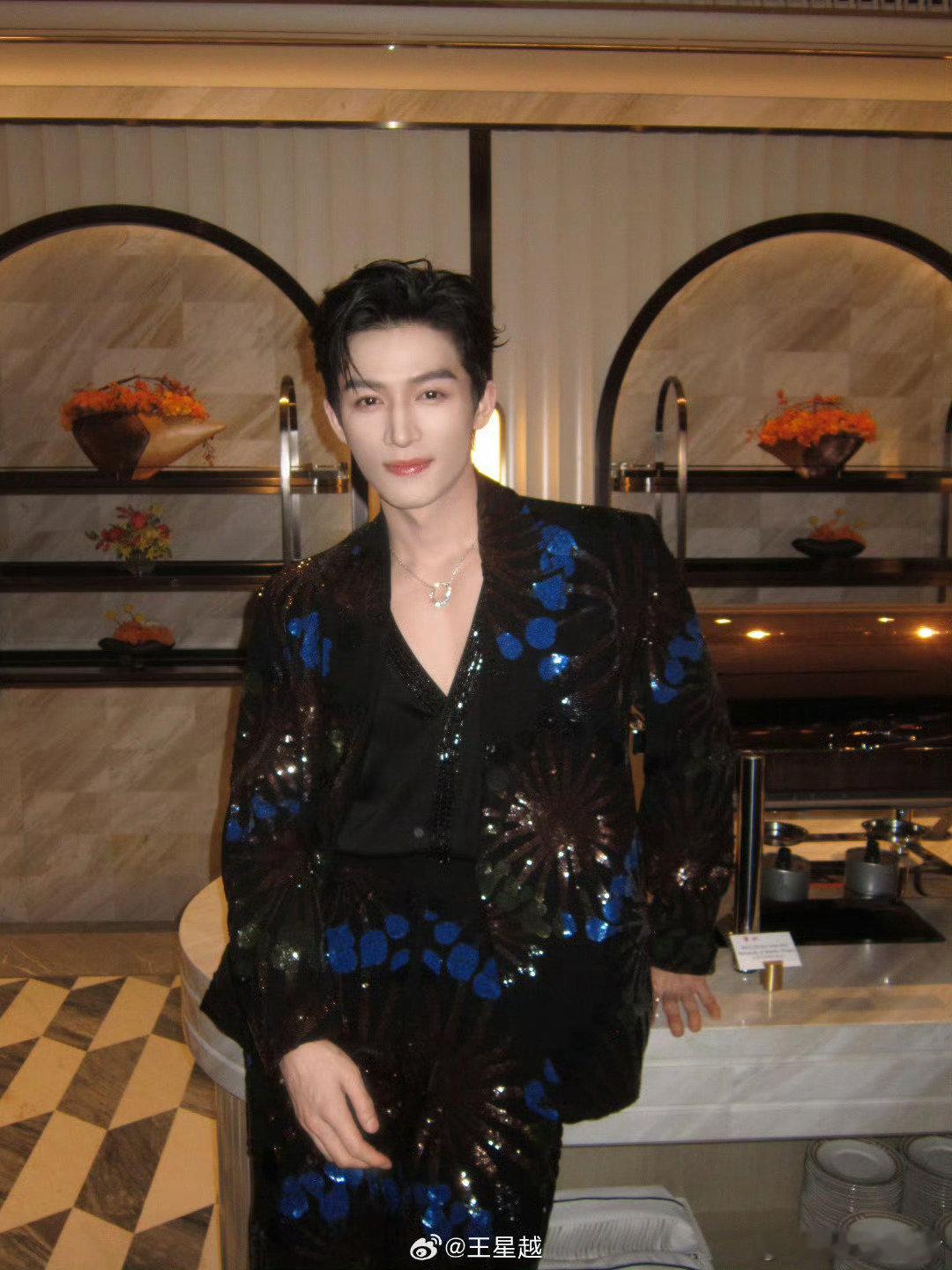 网传王星越李昀锐加盟元气满满的哥哥  这波网传直接把期待值拉满！王星越和李昀锐一