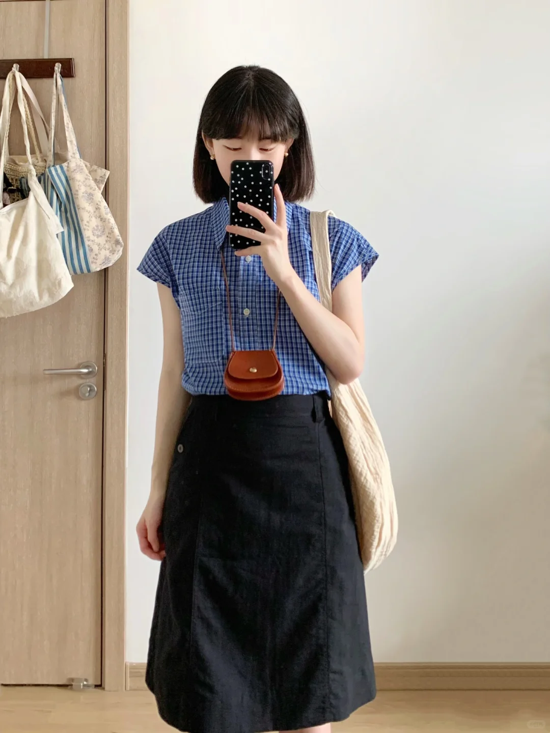 📘文艺知识分子感是格纹衬衫给的～