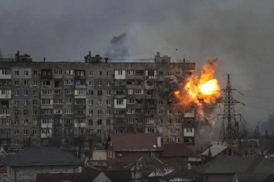 一旦战争爆发，什么东西最值钱？看看俄乌战场就知道了。战争开打后，基辅豪宅跌成白菜