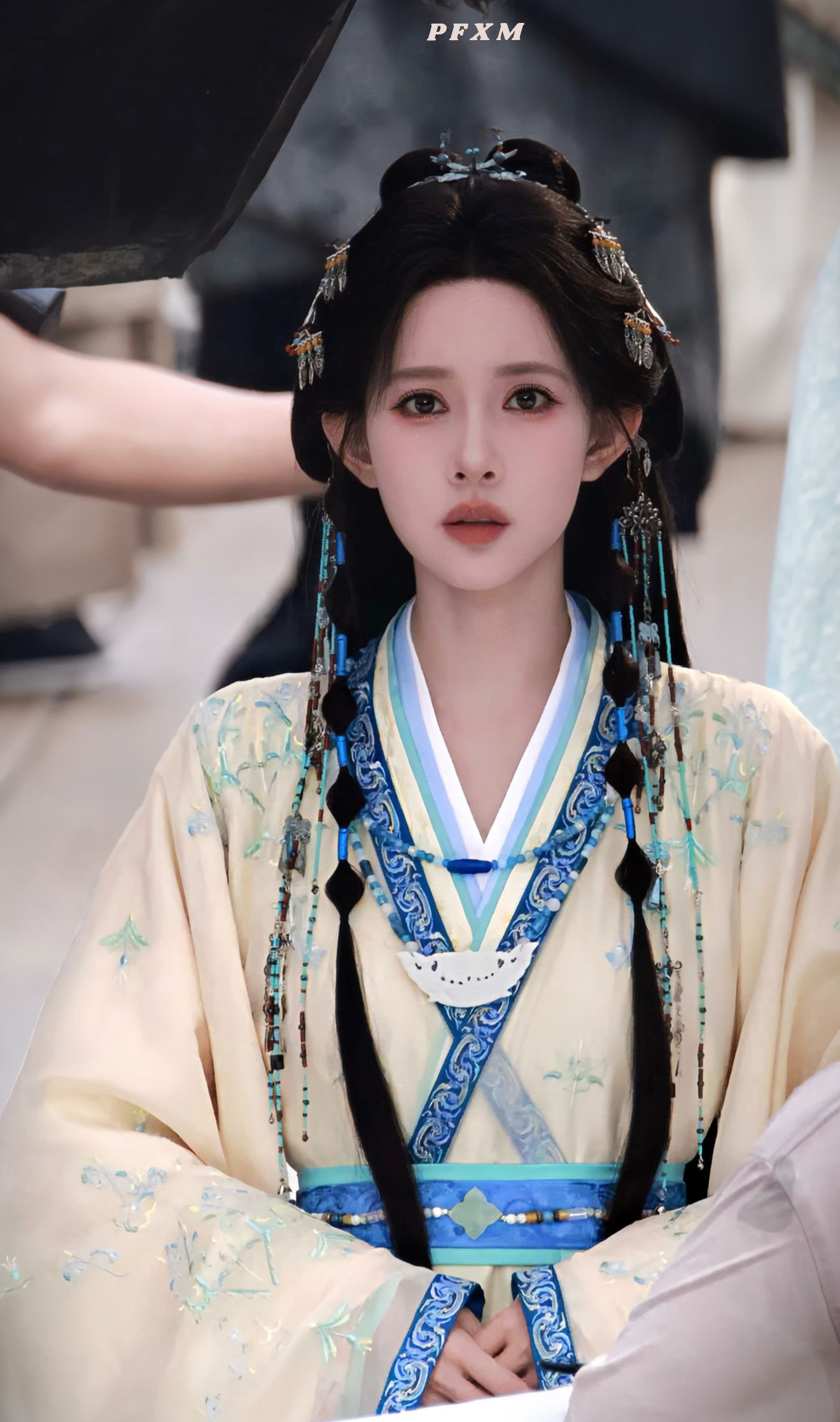 天经棣义  嗯嗯嗯母后权威，迷死我啦 孟子义