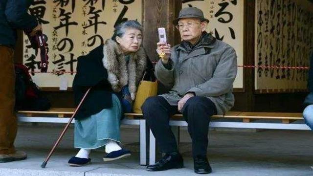 日本总务省29日公布人口调查结果，截止7月31日，日本人口数1.19亿，2025