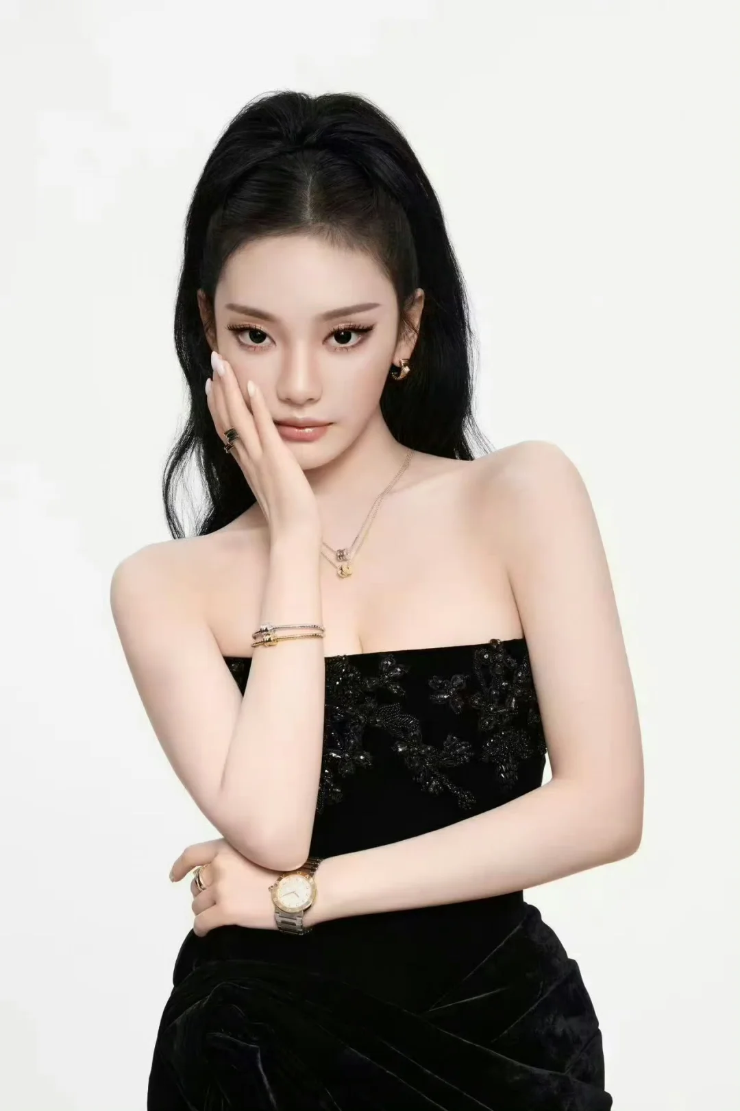 宁艺卓✖️BVLGARI