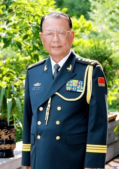 1987年，几位退休老干部联名举报，解放军高官赵南起与境外人员来往密切，疑似韩国