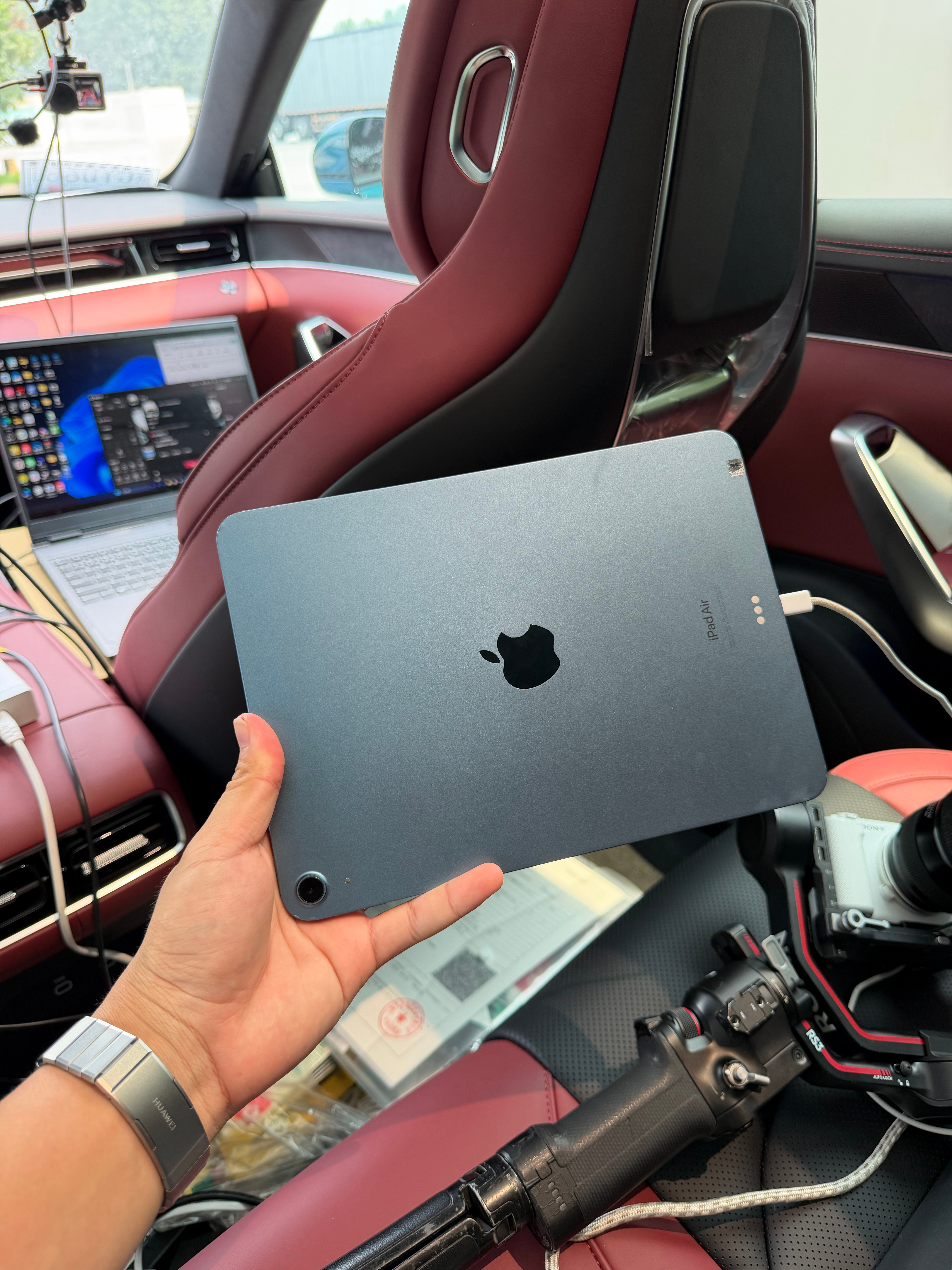 朋友们，晚点直播摸底 尚界Z7T高速续航特地带了一个ipad，看看到底热不热大v