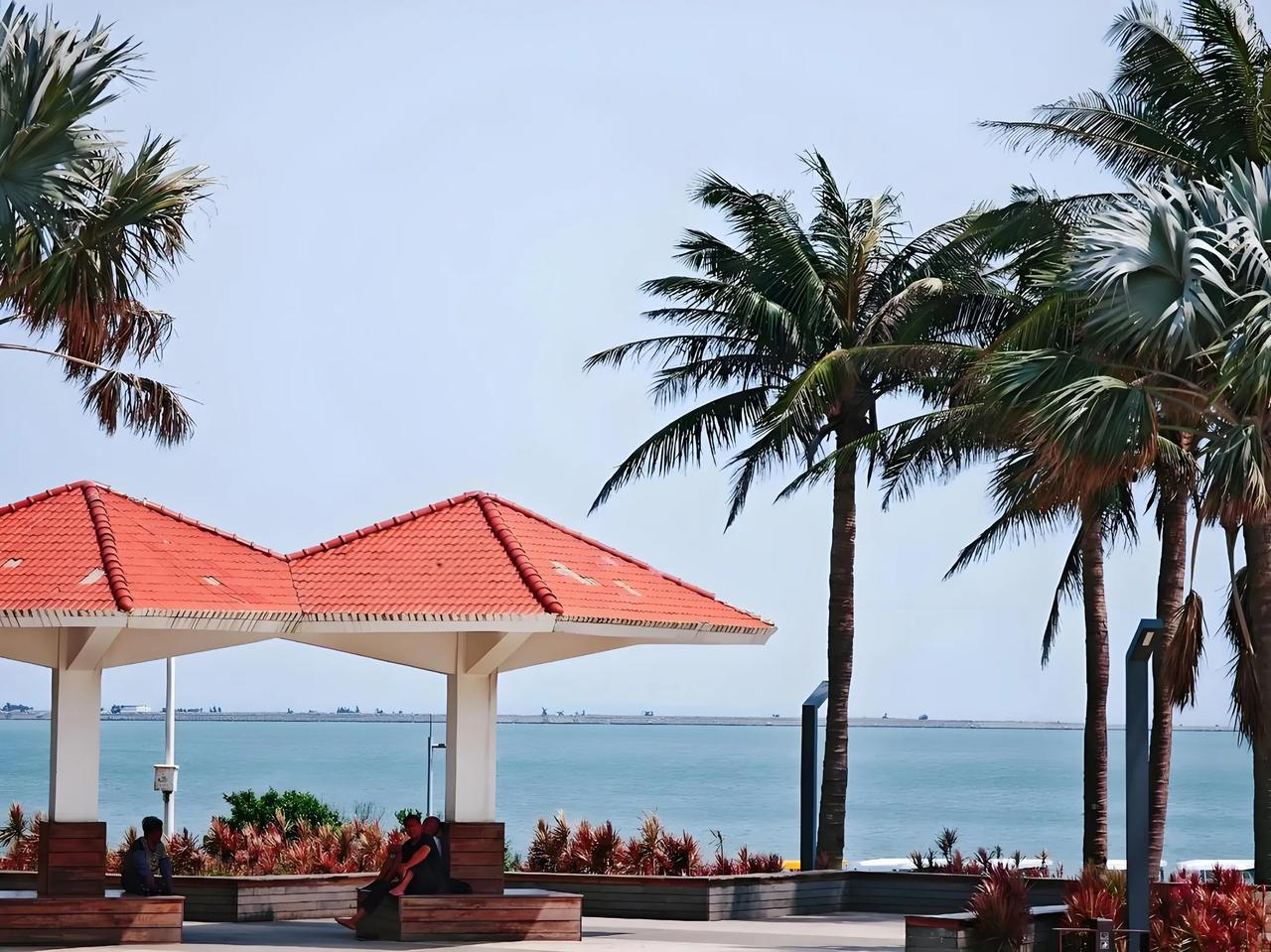 中国十大空气质量最好的城市

当雾霾成为许多城市的常态，蓝天白云成了稀缺资源，那