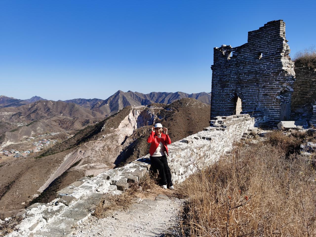 低位补涨
1、指数继续震荡。周二震荡在时间框架内，明天大概率会冲高。
2、主线是