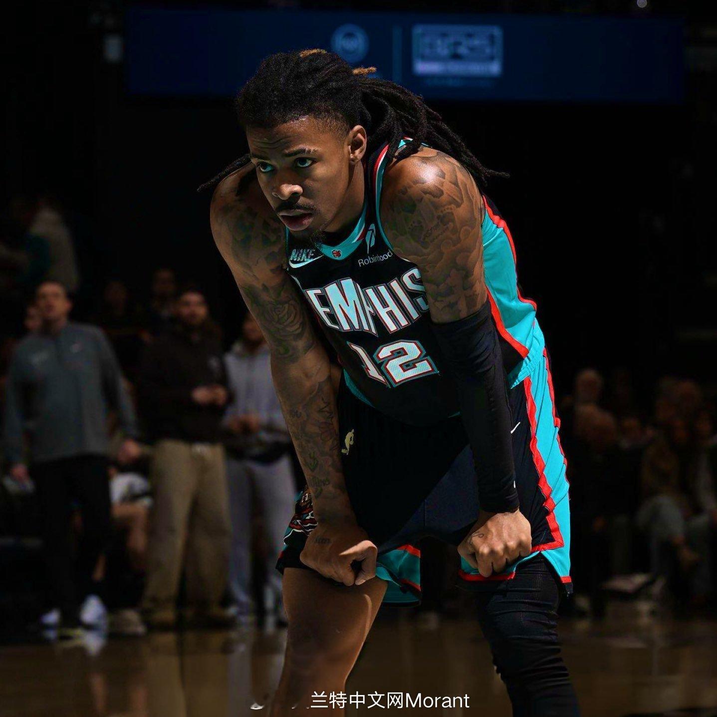 莫兰特自左脚踝扭伤复出后，最近三场比赛表现：- 26.0 分- 6.7 助攻- 