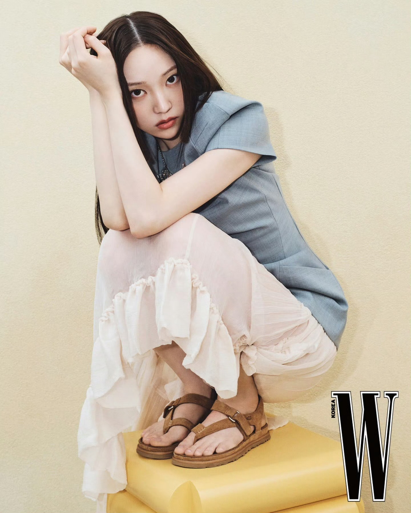 李荣书  x  W Korea FASHION Digital 2026，UGG