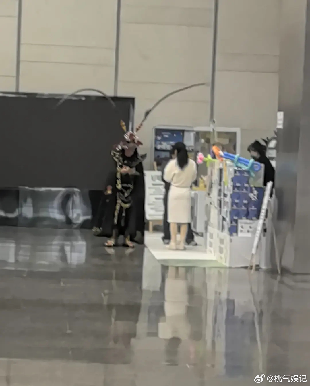 cos粉底液将军？？ 