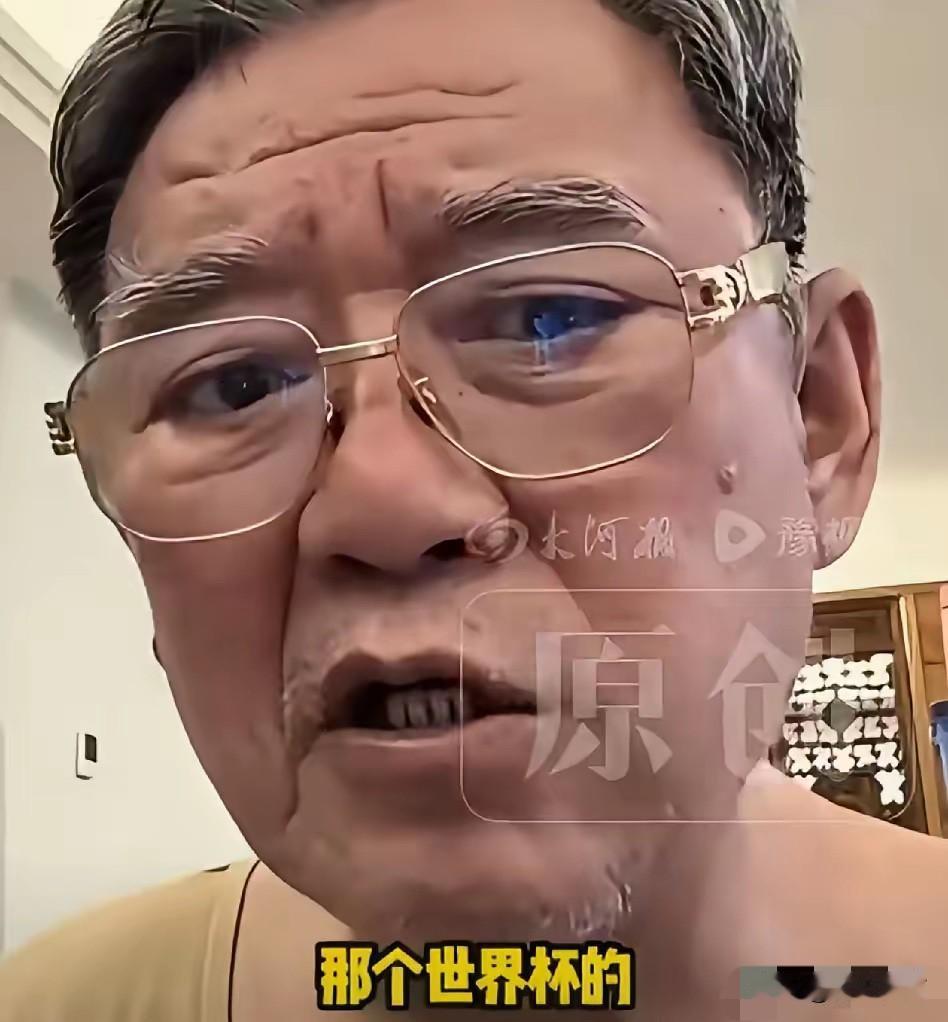 6月13日，演员李立群，突然冲上了热搜。原因是他再也忍不了了，直接发视频吐槽，世