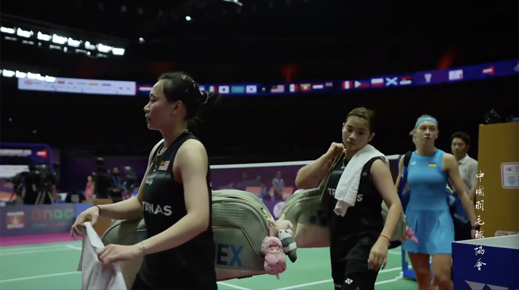 王馨渝/陈韦妏🇲🇾 21-17、21-12 🇺🇦布洛娃/坎特米尔次轮：福