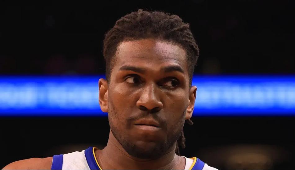 NBA｜湖人深陷鲁尼替补中锋难题 唯有交易才能破解阵容短板湖人目前正面临棘手的凯