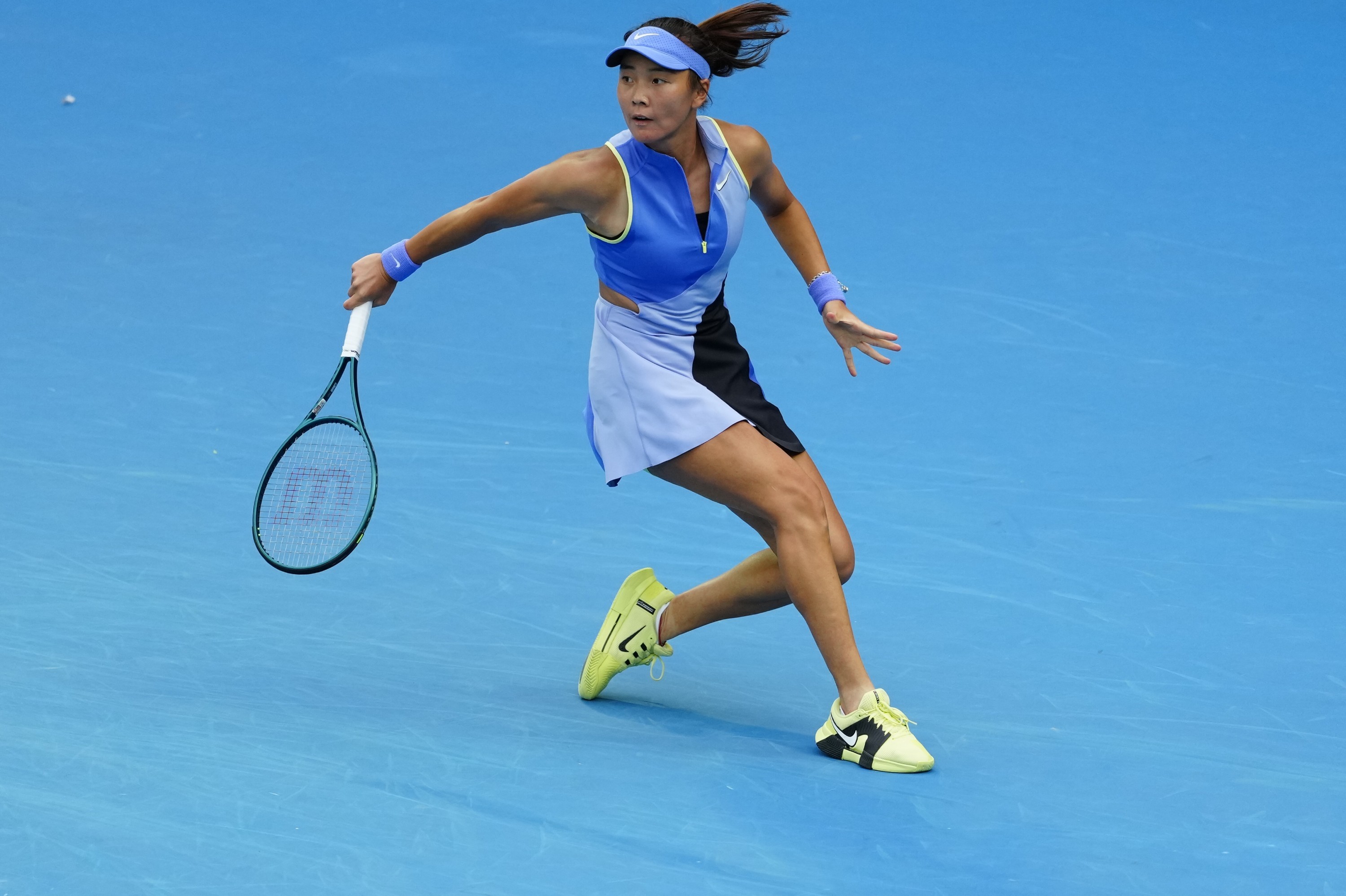 澳网2026 虽败犹荣！在电视前看了袁悦与斯瓦泰克的比赛，6-7（5）、3-6惜