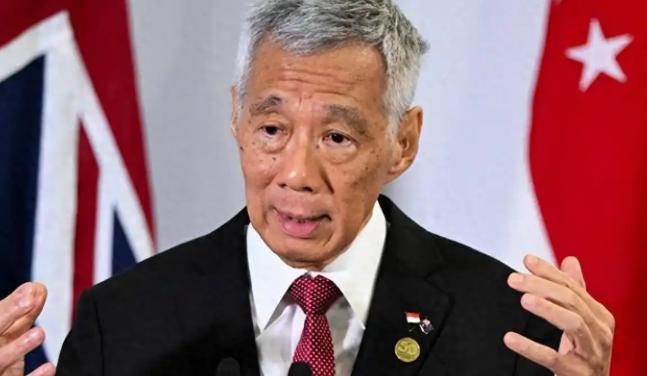新加坡24小时封禁14条视频却引火烧身，本地华人怒指执政党转移视线：印度裔高管占