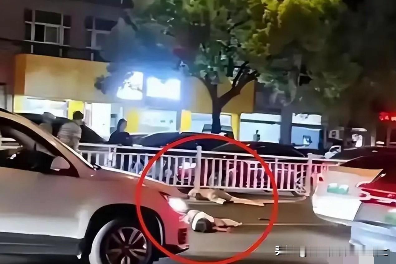 立刻一命抵三命已经便宜他了还缓期两年？？？
差2秒撞上时有打方向的动作就非直接故