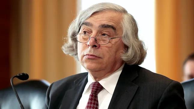 【美国能源部采取措施，允许至多5家公司使用钚作为燃料】5月26日，美国能源部核能