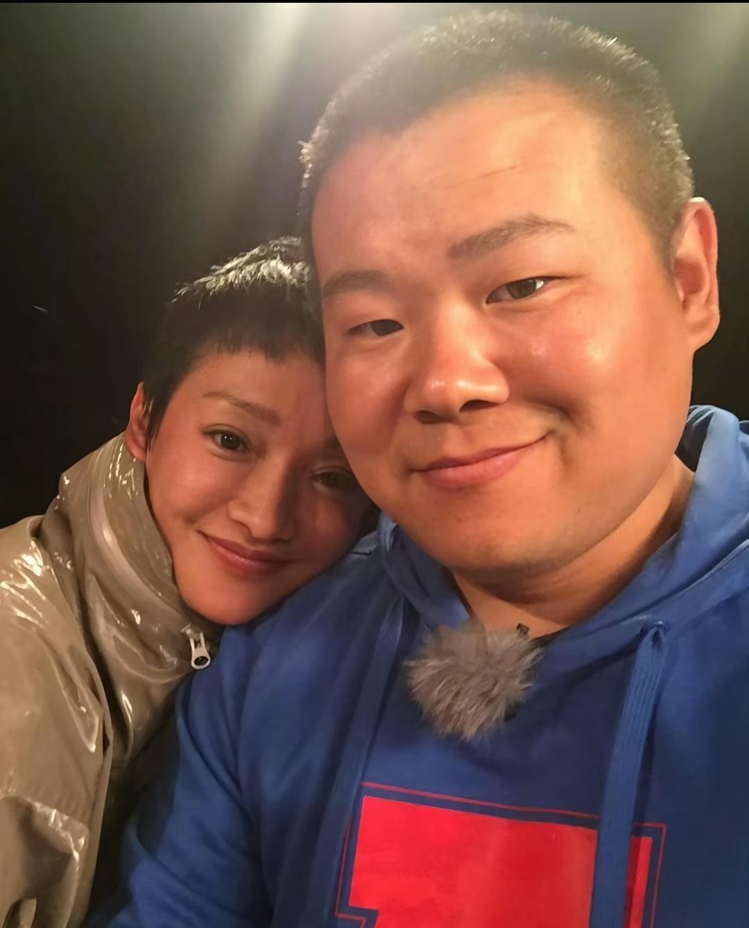 岳云鹏与周迅。 