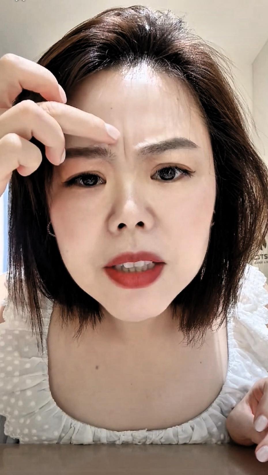 苦茶丹丹香，约小姐妹去沈阳打针！
伙伴们，今天要去趟沈阳，给我这川字纹怼一针！打
