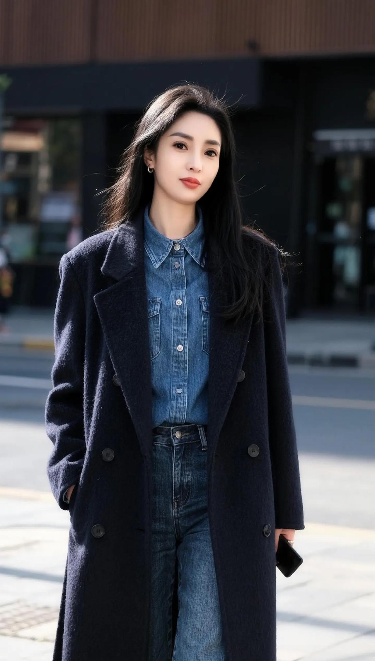 最好的时光在路上，一路向阳。旅行是对平淡生活的一次越狱。