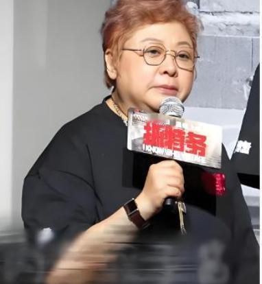 “太敢说了！”7月1日，李国庆突然发视频，一开口就震住全网，他不仅当场宣布给韩红