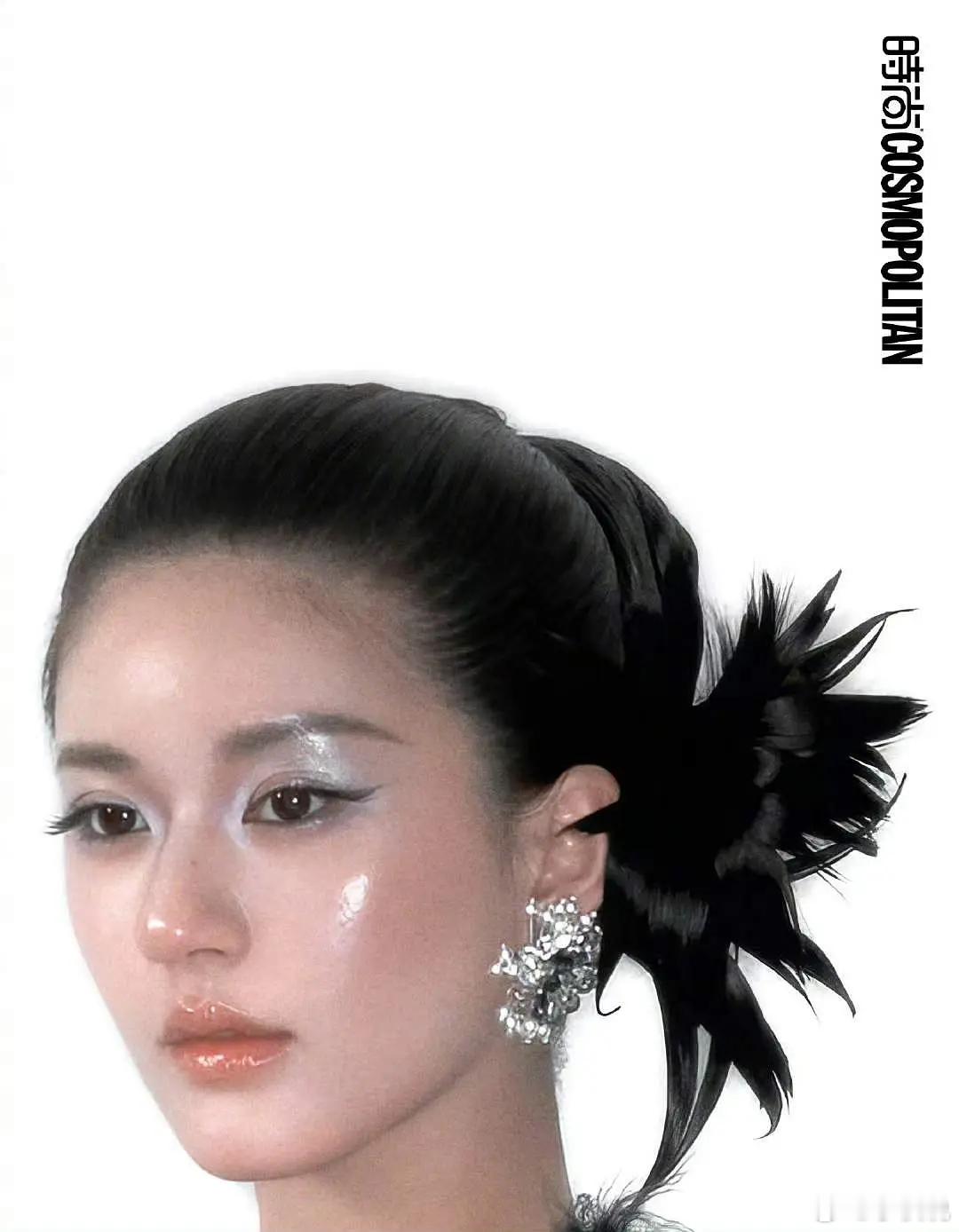 赵露思新时尚大片，有点看不懂时尚[允悲]#赵露思# ​​​