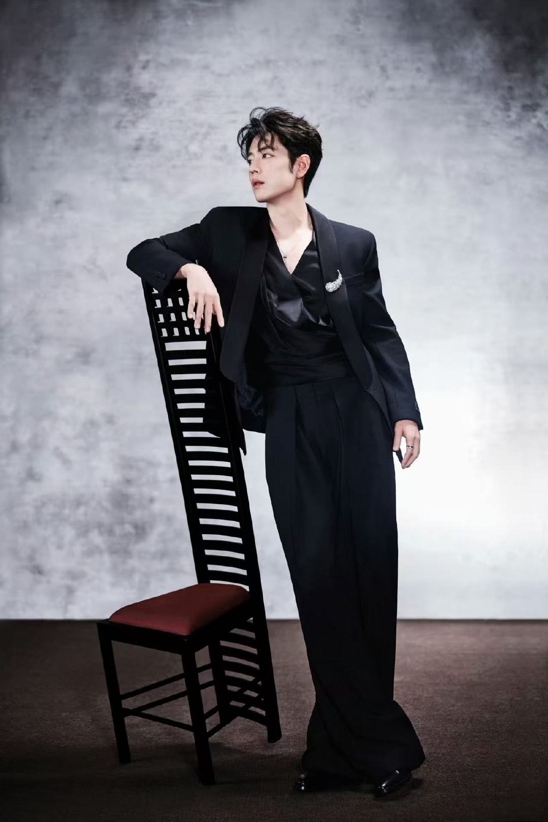 肖战中国网络视听盛典造型出图 肖战网络视听出图 肖战中国网络视听盛典造型出图 