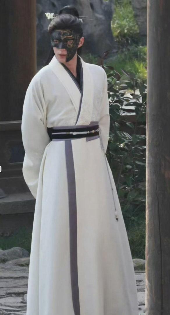 王鹤棣谢景行白衣路透王鹤棣白衣面具路透王鹤棣白衣面具路透，好看， 