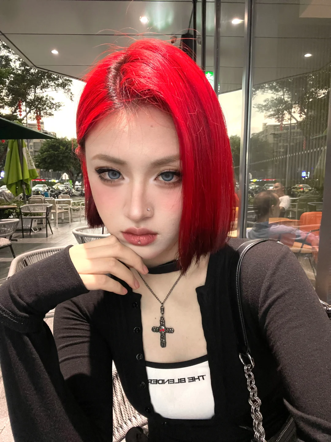 总得染一次红头发吧