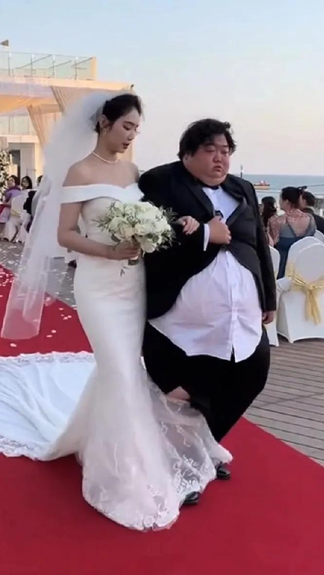 实在想不明白，不懂就要问，这是看上了哪一点？[what]